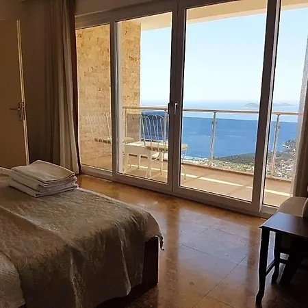 Villa Sleeps 14 Pool Air Con Wifi
