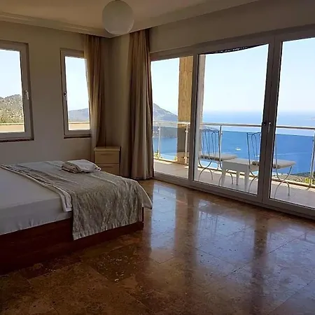 Villa Sleeps 14 Pool Air Con Wifi