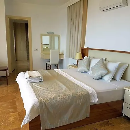 Sleeps 14 Pool Air Con Wifi * Kalkan